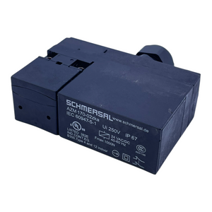 Schmersal AZM170-02zka safety interlock 24V AC/DC 40-60Hz Safety