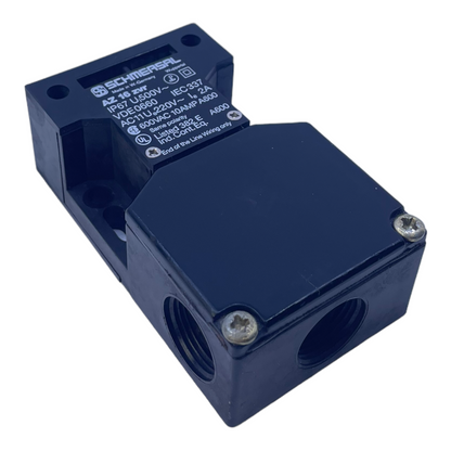 Schmersal AZ16zvr safety switch for industrial use 220V 2A