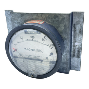 Magnehelic differential pressure gauge 