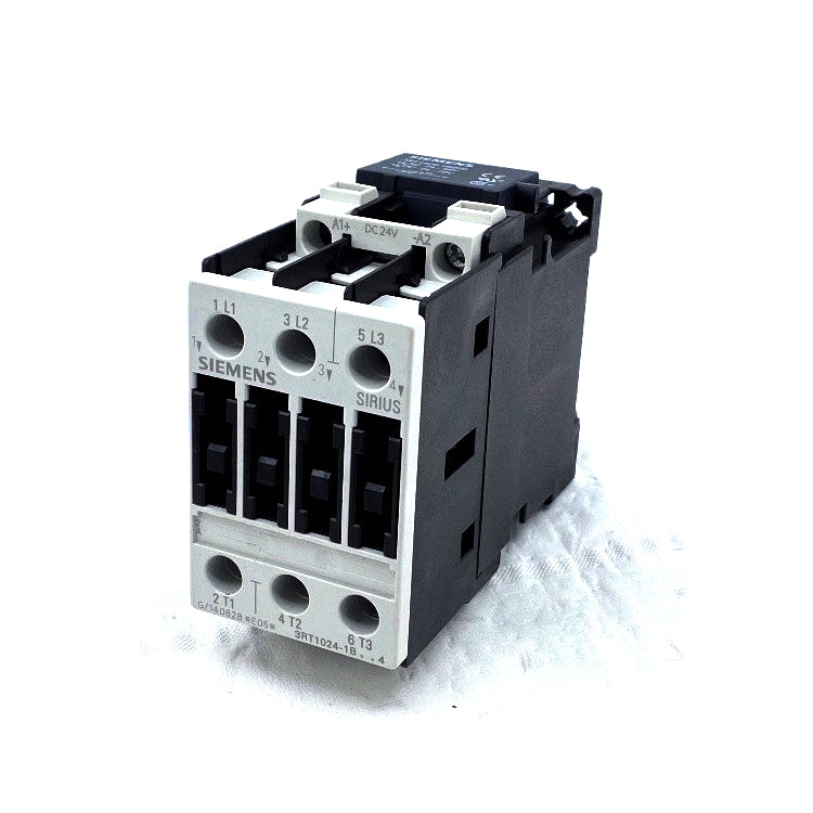 Siemens 3RT1024-1BB44 power contactor AC-3 12 A, 5.5 kW / 400 V DC 24 V 3-pole 